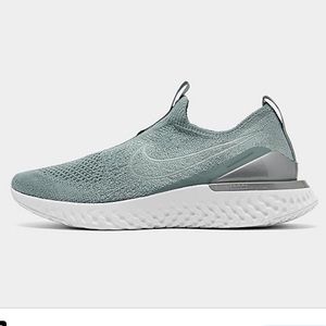 Nike Womens Epic Phantom React FN